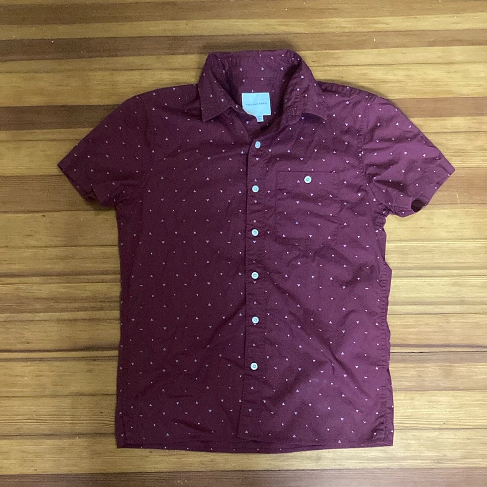 American Eagle Short Sleeve Button Down